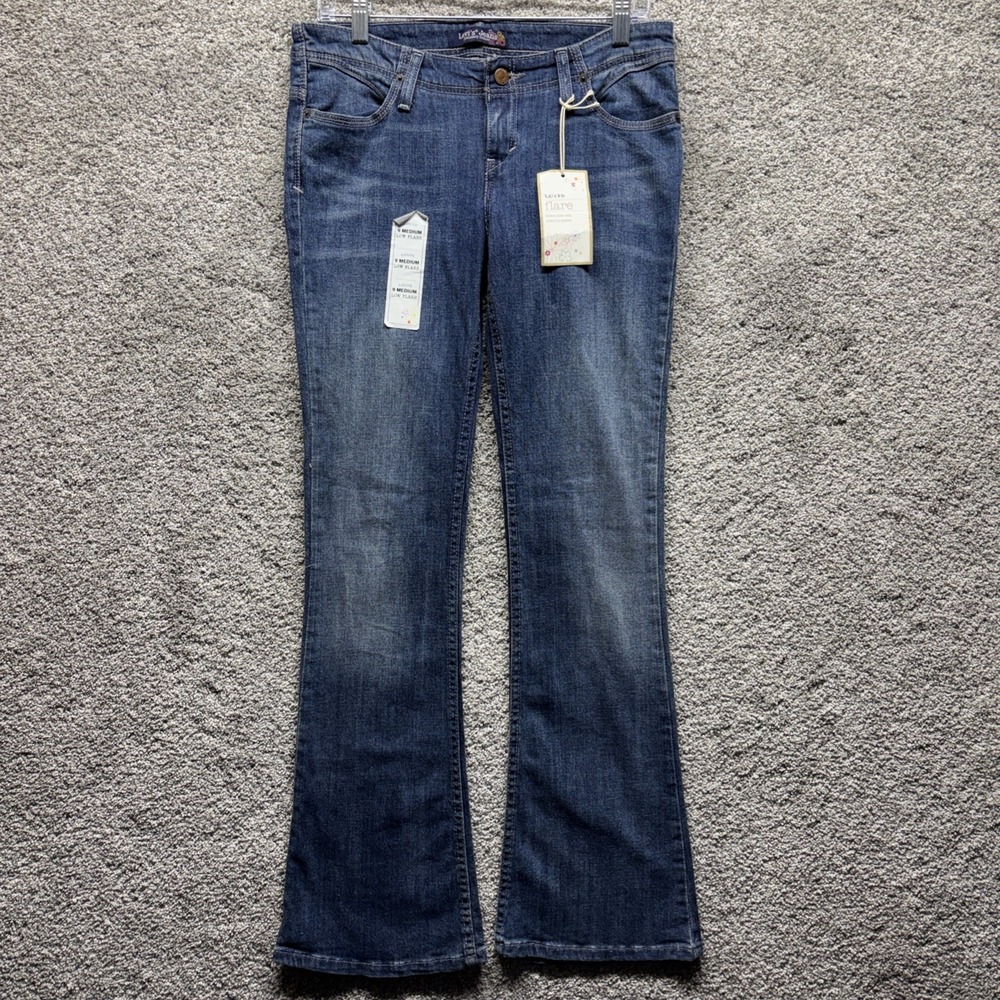 Levis Genuinely Crafted Jeans 9 M Jeans Flared Embroidered Pockets Low 32x32 NWT